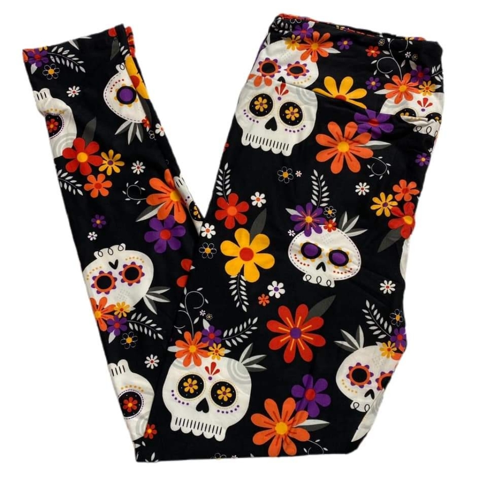NEW TC2 Lularoe Sugar Skull leggings black background